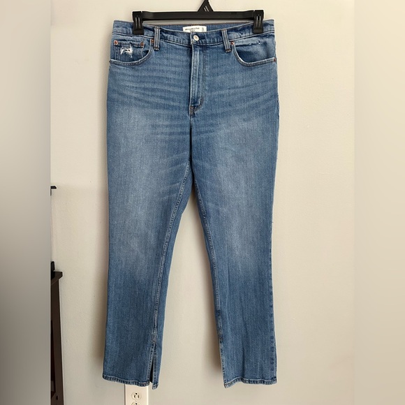 Abercrombie & Fitch Denim - Abercrombie & Fitch The Skinny High Rise Jeans Vent Hem Blue Size 31/12 R